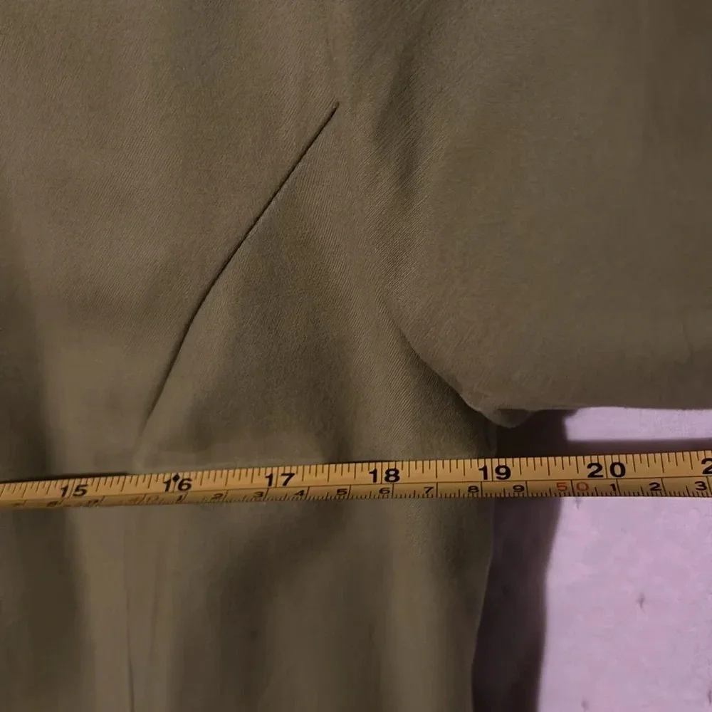 Mossimo Women's Short Trench Coat Green Snap Big Button size Medium - Picture 8 of 10